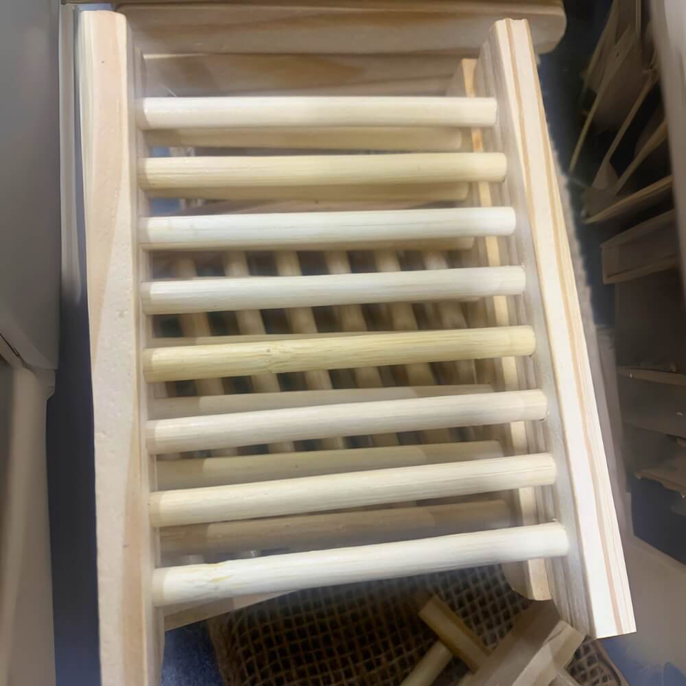 1pc Wooden Soap Dish Square Drain Tray